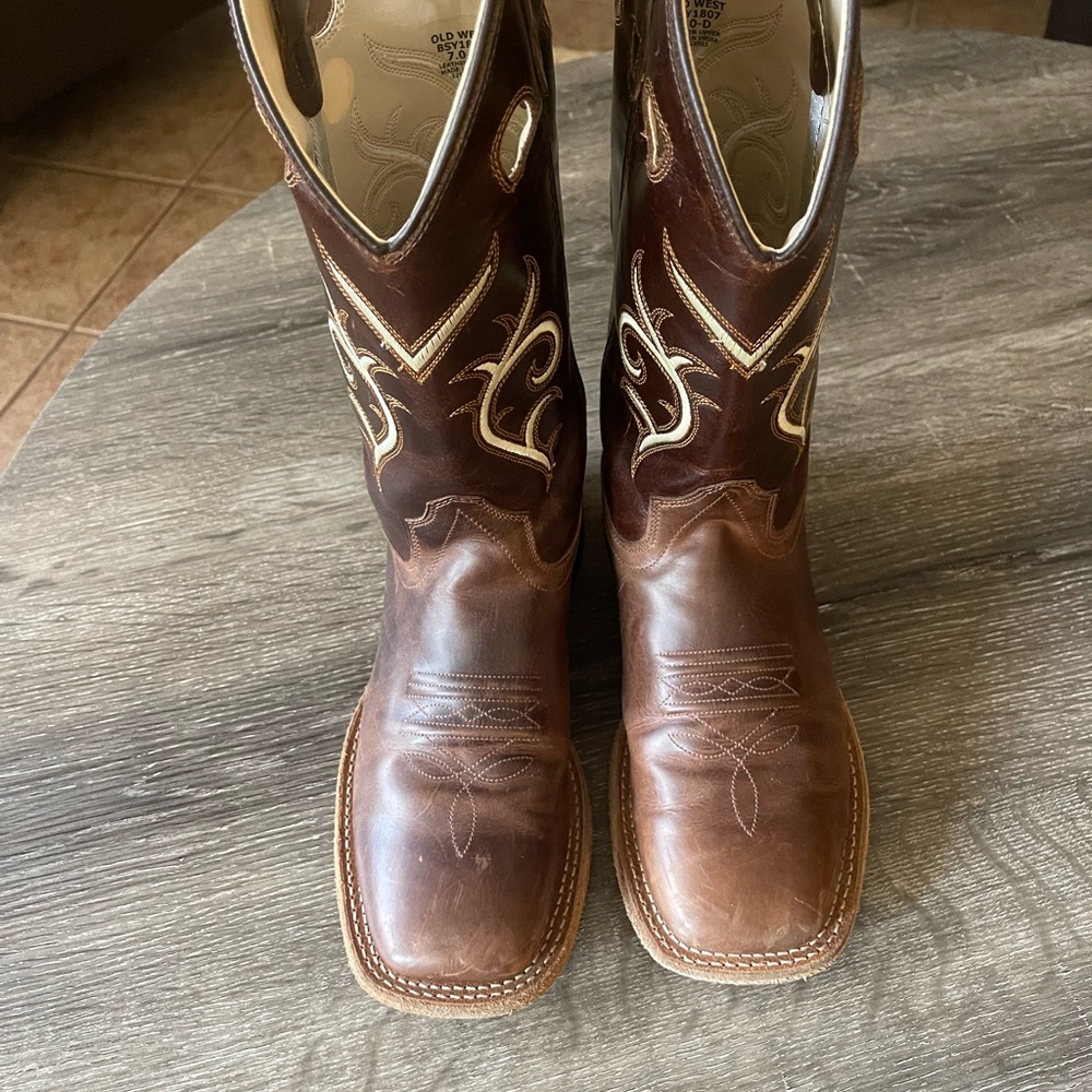 Old West Tan Leather Cowboy Boots